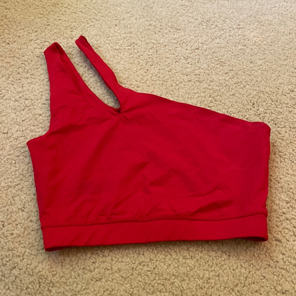 One shoulder crop top